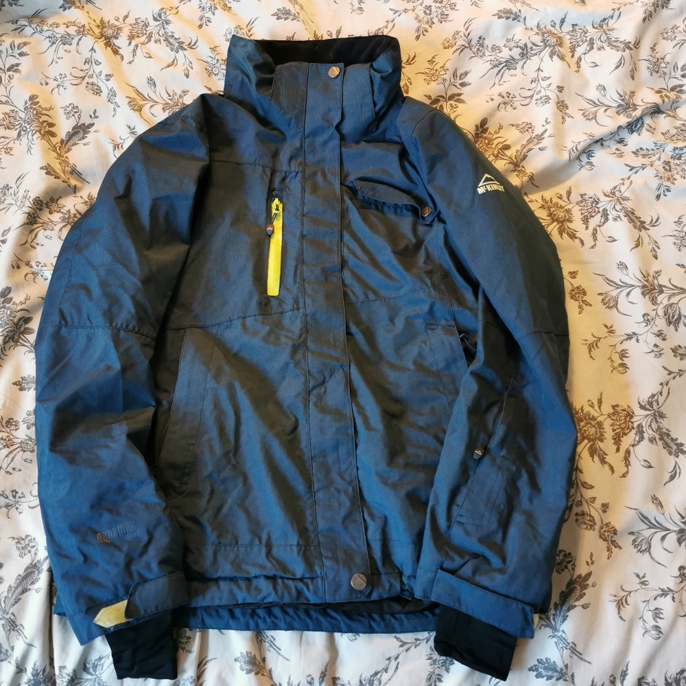 Woman's McKinley XS Jacket